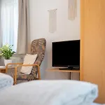 Gaestehaus Maeder - Dreiweltenkarte 3*