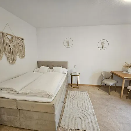 Gaestehaus Maeder - Dreiweltenkarte Pensionat *