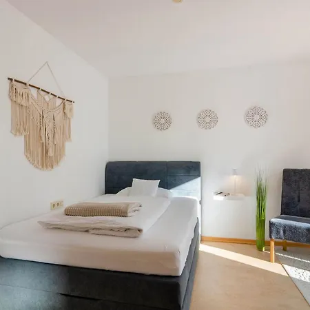 Gaestehaus Maeder - Dreiweltenkarte 3*