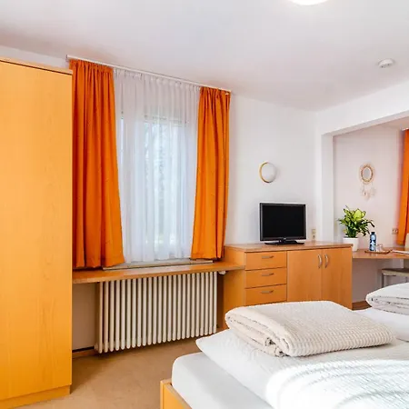 Gaestehaus Maeder - Dreiweltenkarte 3* באד דירהיים