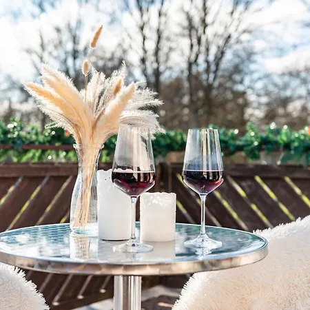 Gaestehaus Maeder - Dreiweltenkarte בית הארחה באד דירהיים