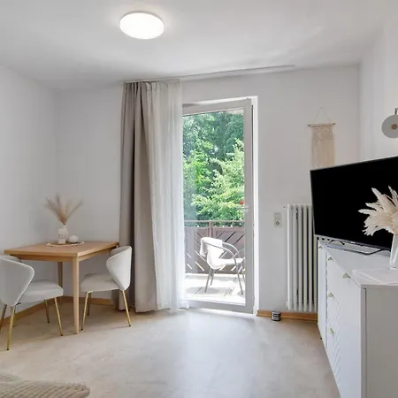 Gaestehaus Maeder - Dreiweltenkarte בית הארחה