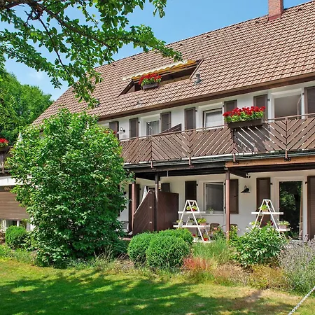 Konukevi Gaestehaus Maeder - Dreiweltenkarte 3*