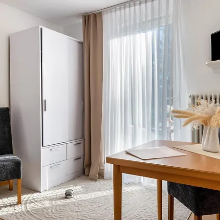 Gaestehaus Maeder - Dreiweltenkarte 3* Bad Dürrheim