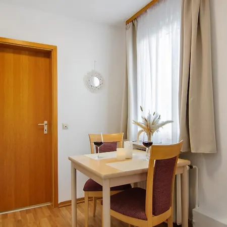 Gaestehaus Maeder - Dreiweltenkarte Konukevi Bad Dürrheim