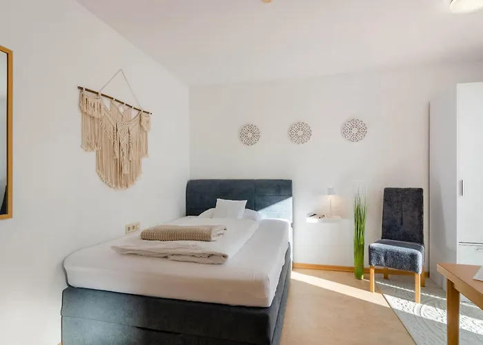 Gaestehaus Maeder - Dreiweltenkarte 3*