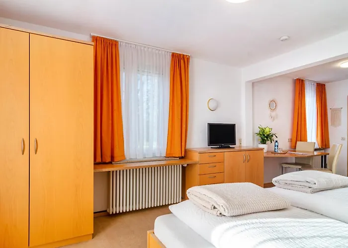 Gaestehaus Maeder - Dreiweltenkarte 3* Bad Dürrheim