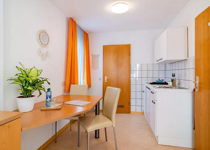 بيت ضيافة Gaestehaus Maeder - Dreiweltenkarte 3*