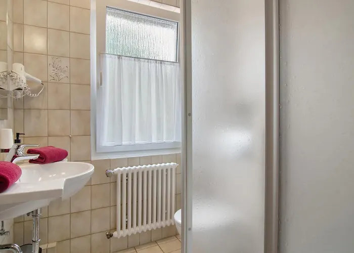 Gaestehaus Maeder - Dreiweltenkarte