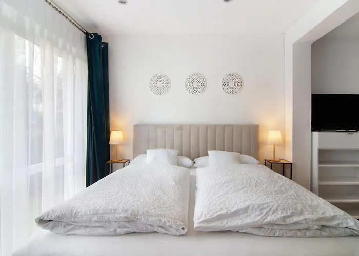 Gaestehaus Maeder - Dreiweltenkarte 3*